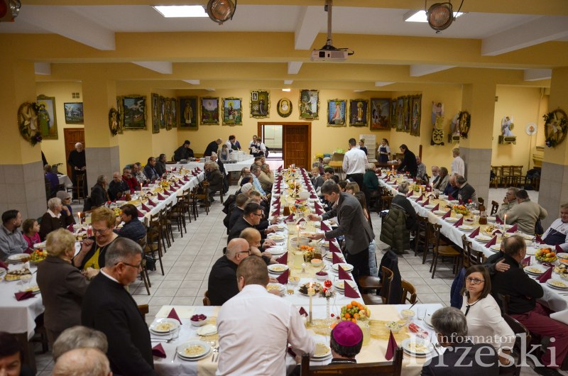 Brzesko Z Powodu Pandemii Nie B Dzie Wigilii Dla Os B Ubogich I