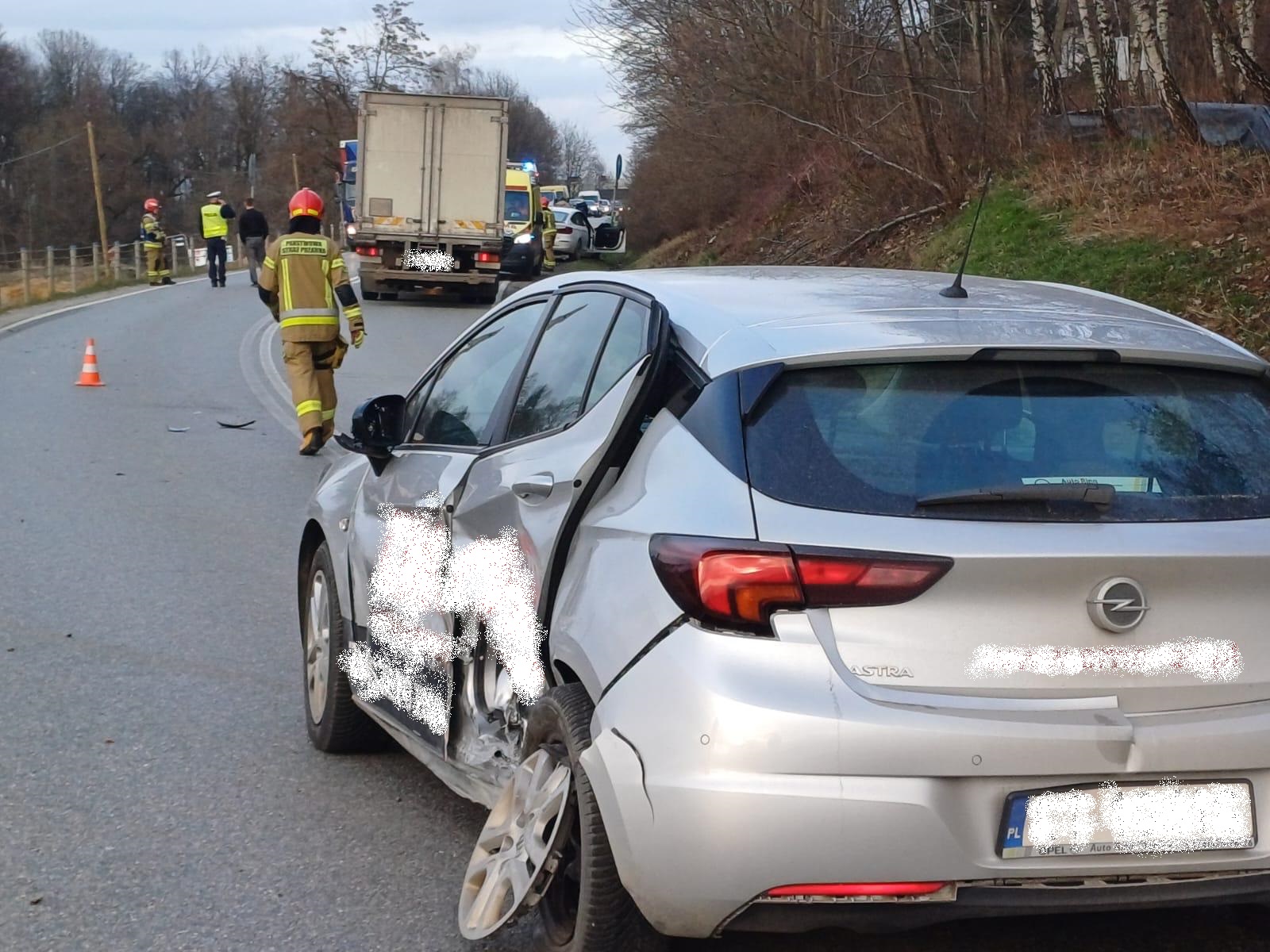 Wypadek na DK 75 w Okocimiu / 21 lutego 2024 r.